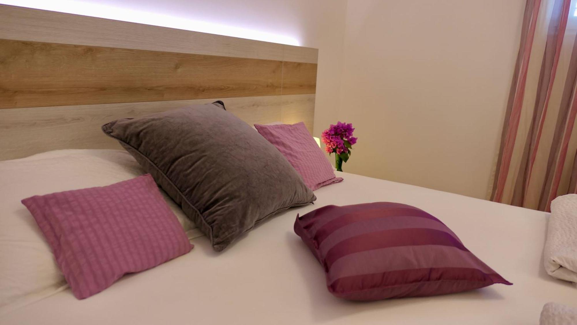 Apartments Villa Agatha Sveti Filip i Jakov Habitación foto
